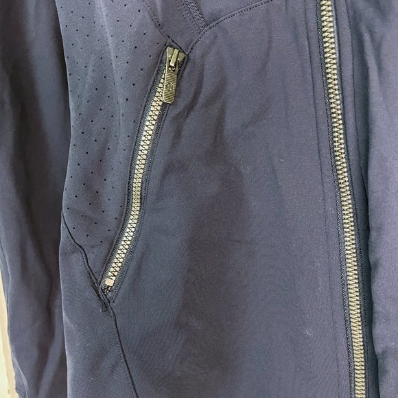 Lululemon Jacket | 6 - Picture 3 of 8